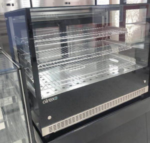 Airex AXH.FDCTSQ.09 900mm Countertop Heated Food Display