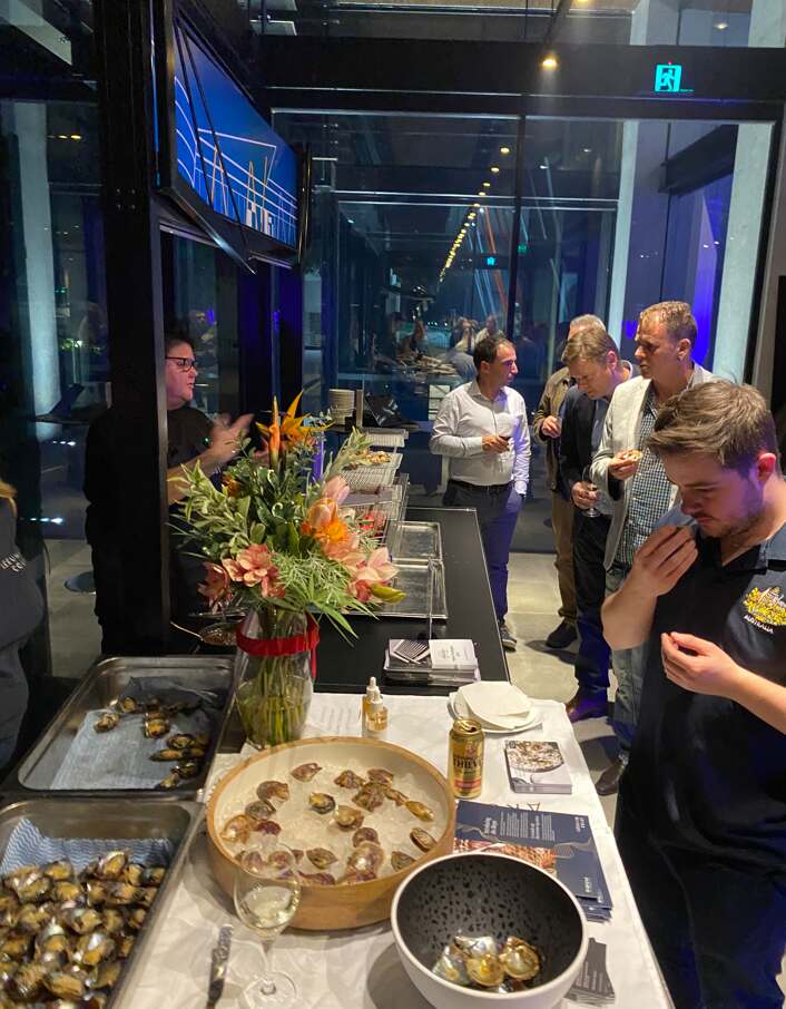 Caterlink Chef's Club | Liberty Café & Bar, Perth Convention and Exhibition Centre CompressJPEG.Online 1 90kb 4212