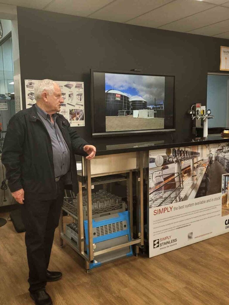 Caterlink Greener Kitchens & Bars: Waste-Less Event CompressJPEG.Online 1 80kb 8539