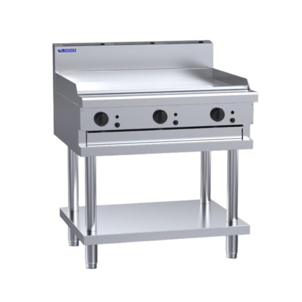 Luus CS-9P 900mm Griddle on Leg Stand and Undershelf. (LPG Gas)