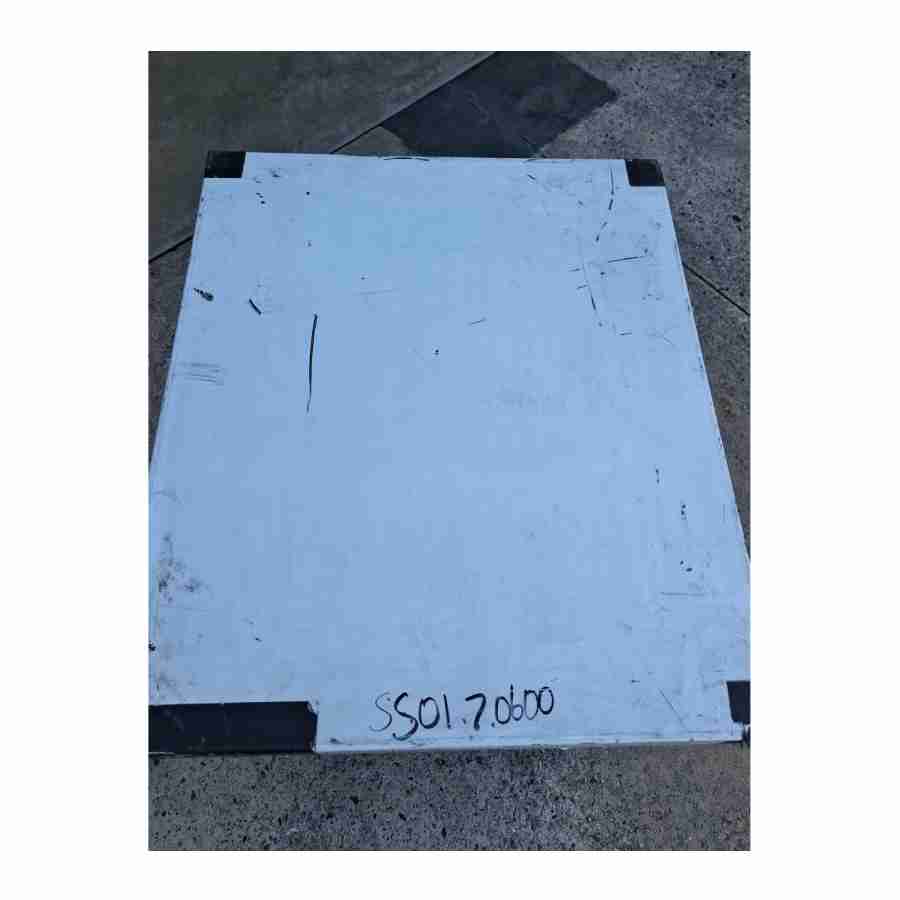 Clearance Simply Stainless Ss01.7.0600 600X700Mm Island Bench Clearance simply stainless ss01. 7. 0600 600x700mm island bench